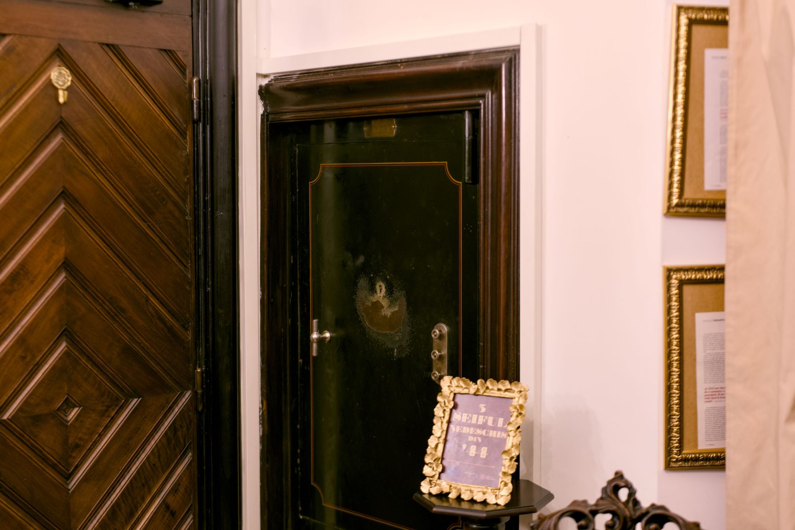 Art. History. Experience. – O incursiune în expoziția artă românească la Casa Tătărăscu